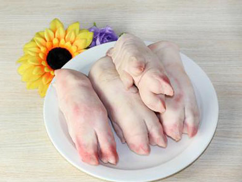 蔬菜批发教你如何制作红烧鸡爪？